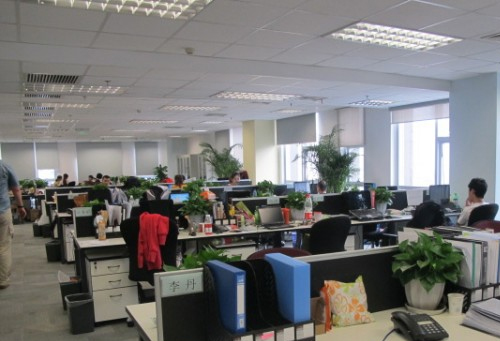 臺(tái)山核電取得離線繼電器批量測(cè)試裝置，能同時(shí)校驗(yàn)多個(gè)離線繼電器，提高校驗(yàn)效率:繼電器